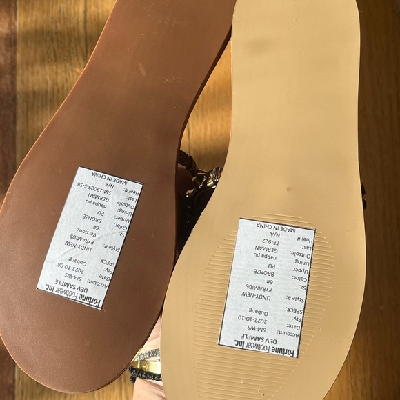 Steve Madden strappy embellished flats size 6 - Picture 7 of 7